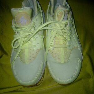 Nike Kids Neon Yellow Sneakers